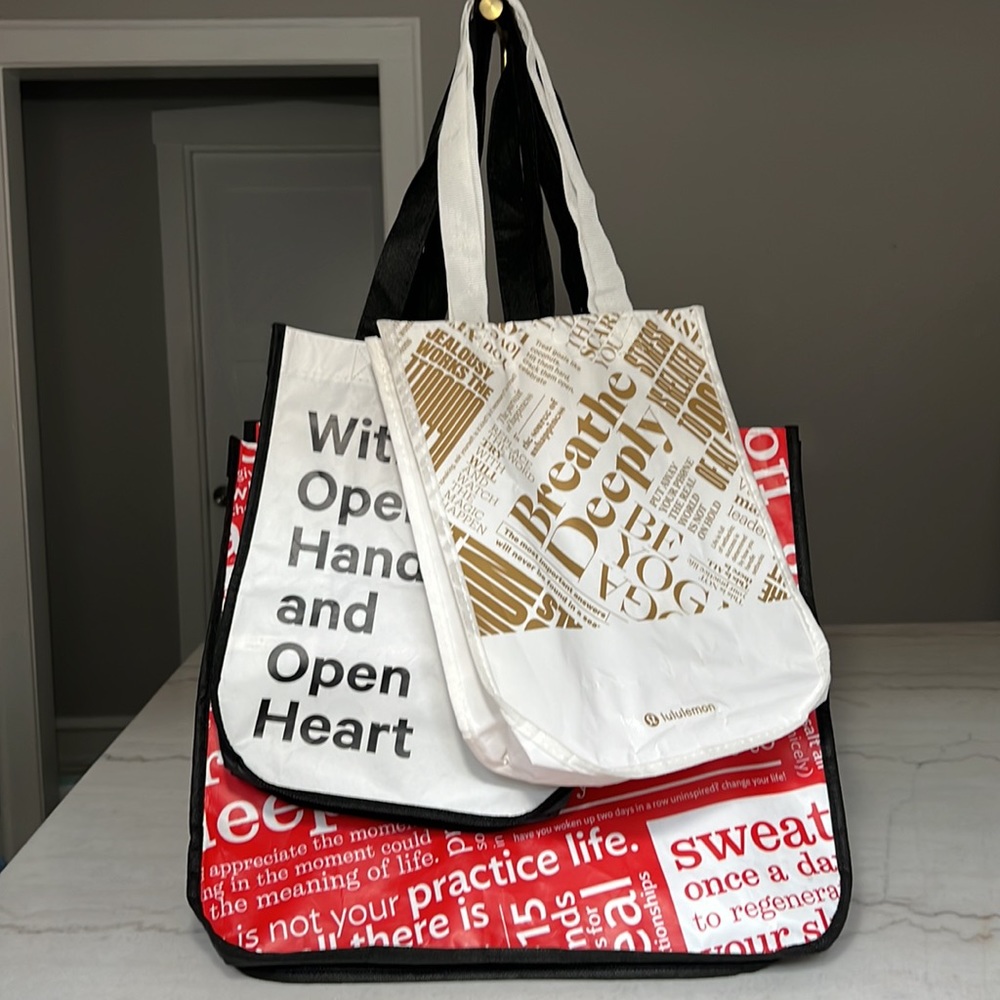 Lululemon Reusable Bags